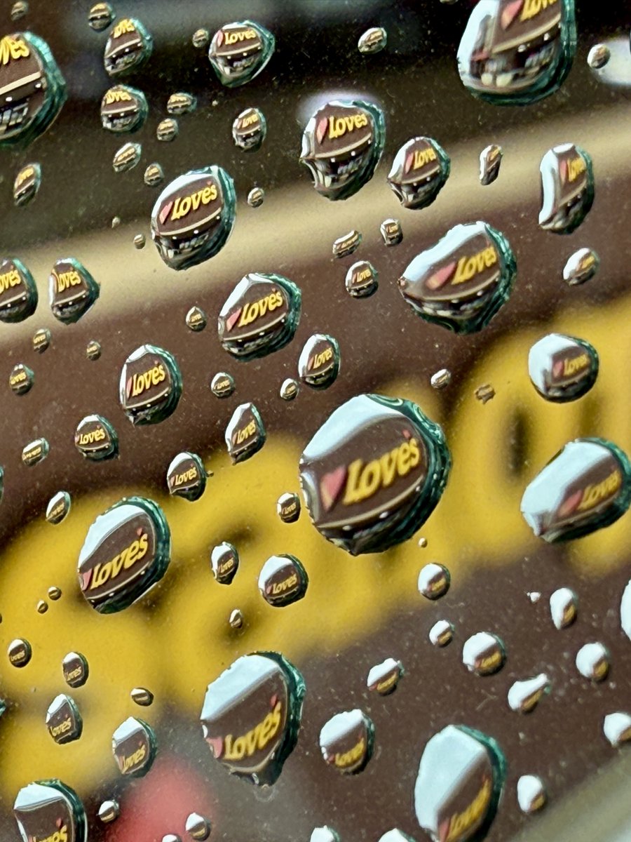 Love's Travel Stops tweet media