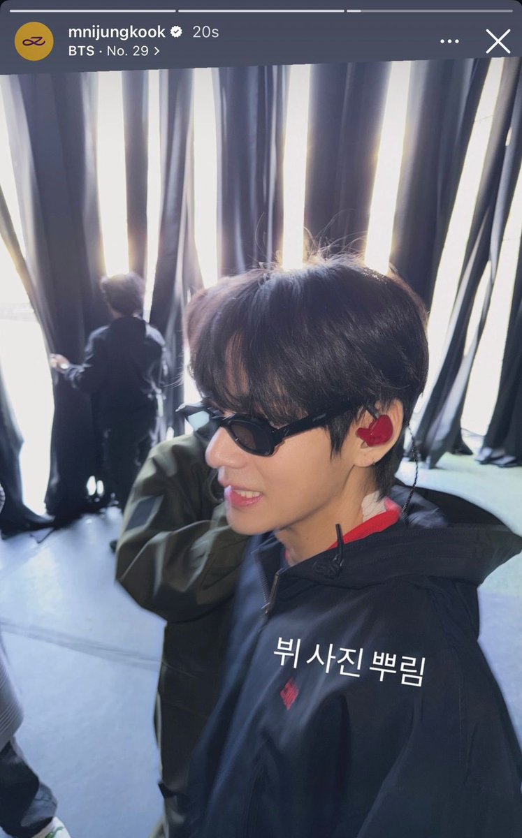 fifi ⋆ tweet media