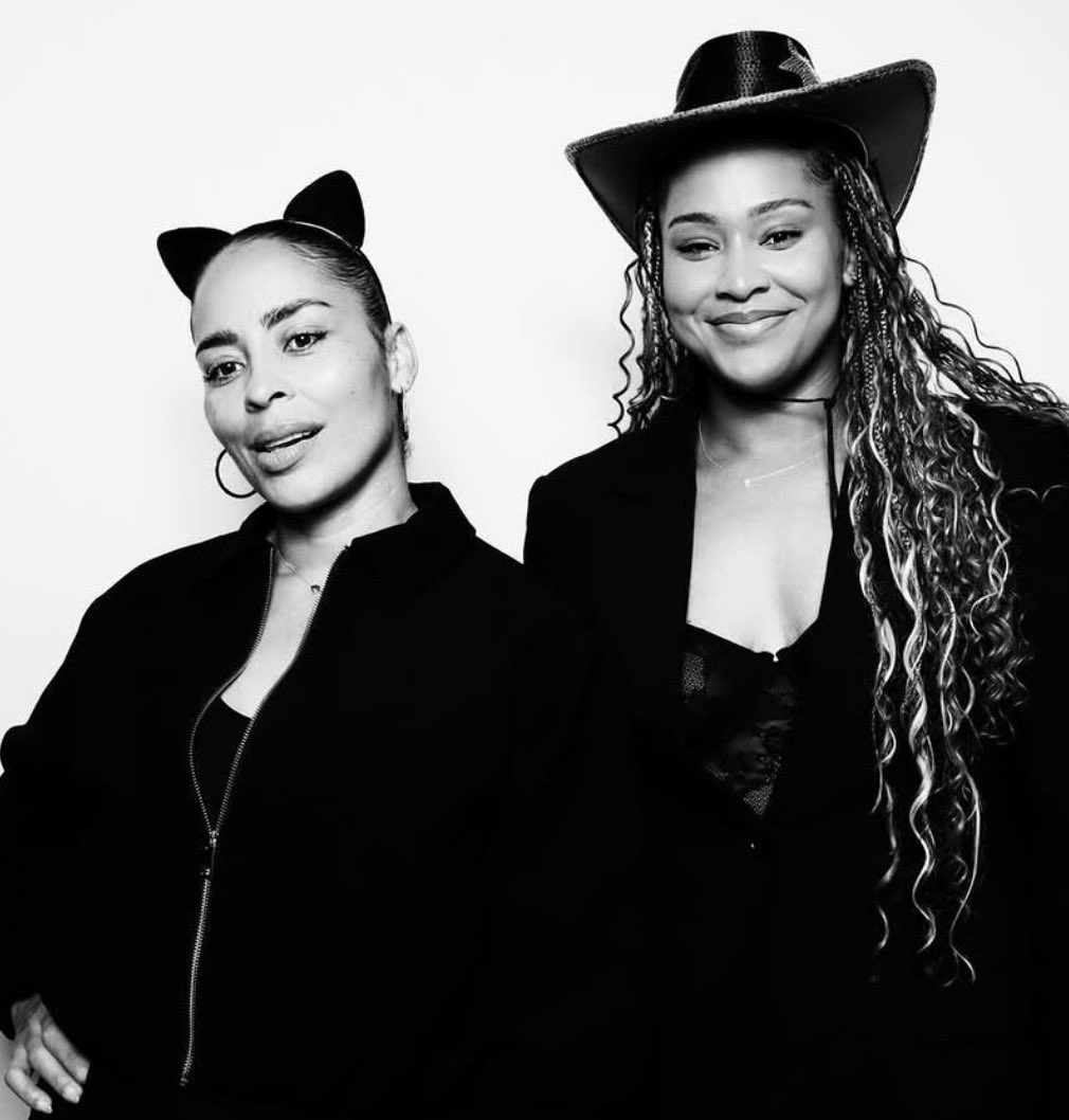 𝓪𝓵𝓮𝔁𝓮𝓼 tweet media