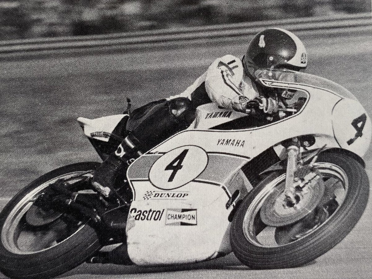 AntonioRamosGP's tweet image. Giacomo Agostini 🇮🇹4️⃣🏁
#Style