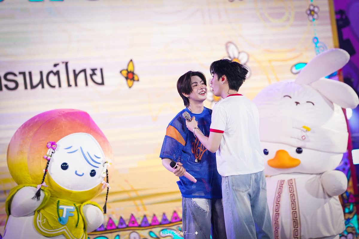 firstsight_2000's tweet image. พี่ไม่เปลี่ยนหรอก🥺

TLEFIRSTONE SONGKRAN26 ICONSIAM
#TLEFIRSTONExICONSIAM