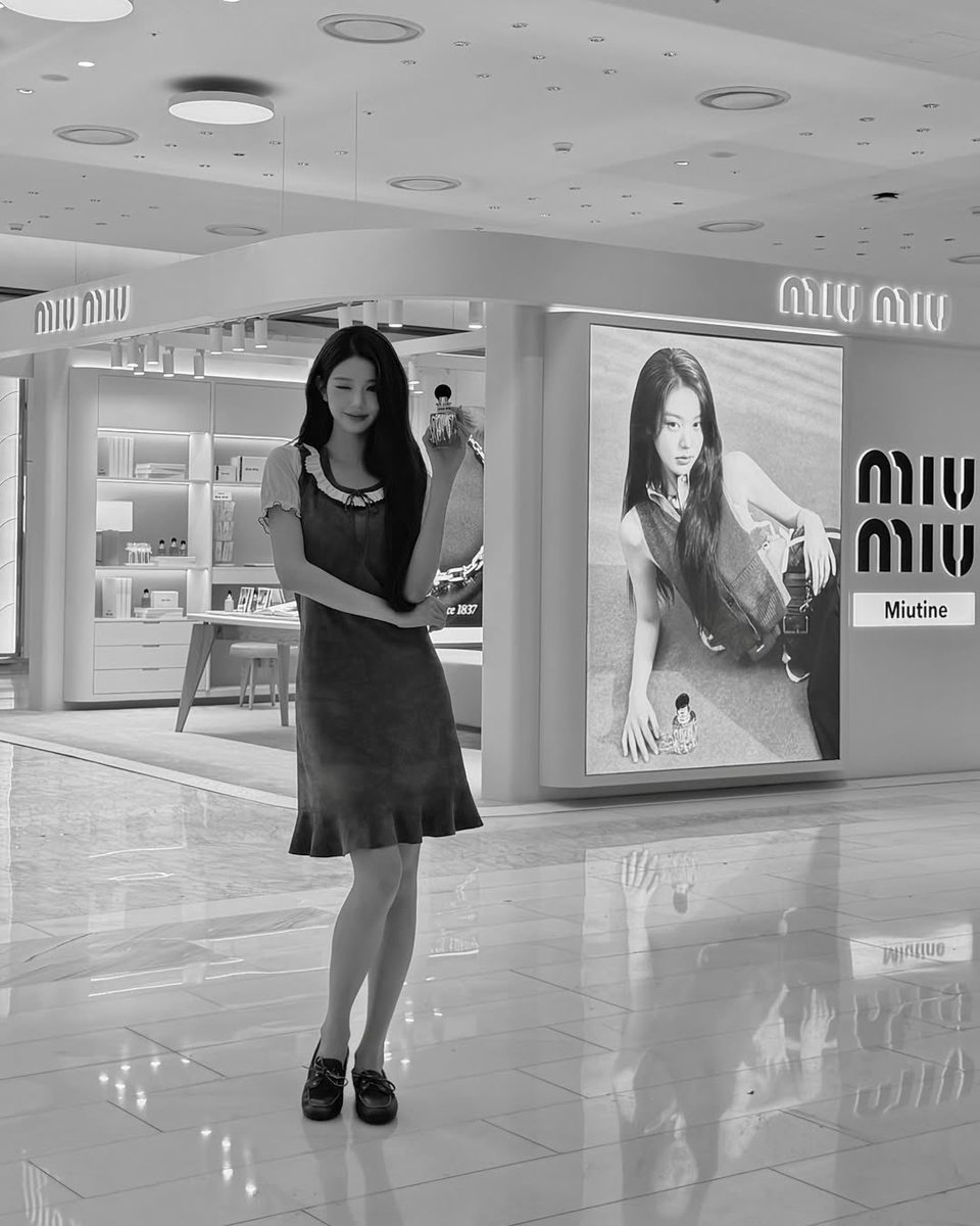 wonyoung instagram update