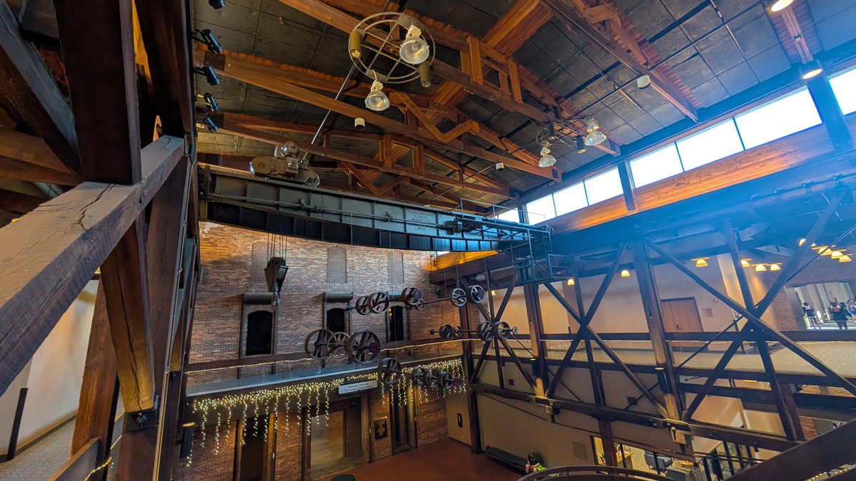 USAS_WW1's tweet image. Player of the Week #Rotary #SmyrnaGa #Atlanta #Georgia: Smyrna Rotary Club is at District Learning Assembly in Columbus, Georgia today with so many great Rotarians, the Mayor, etc.