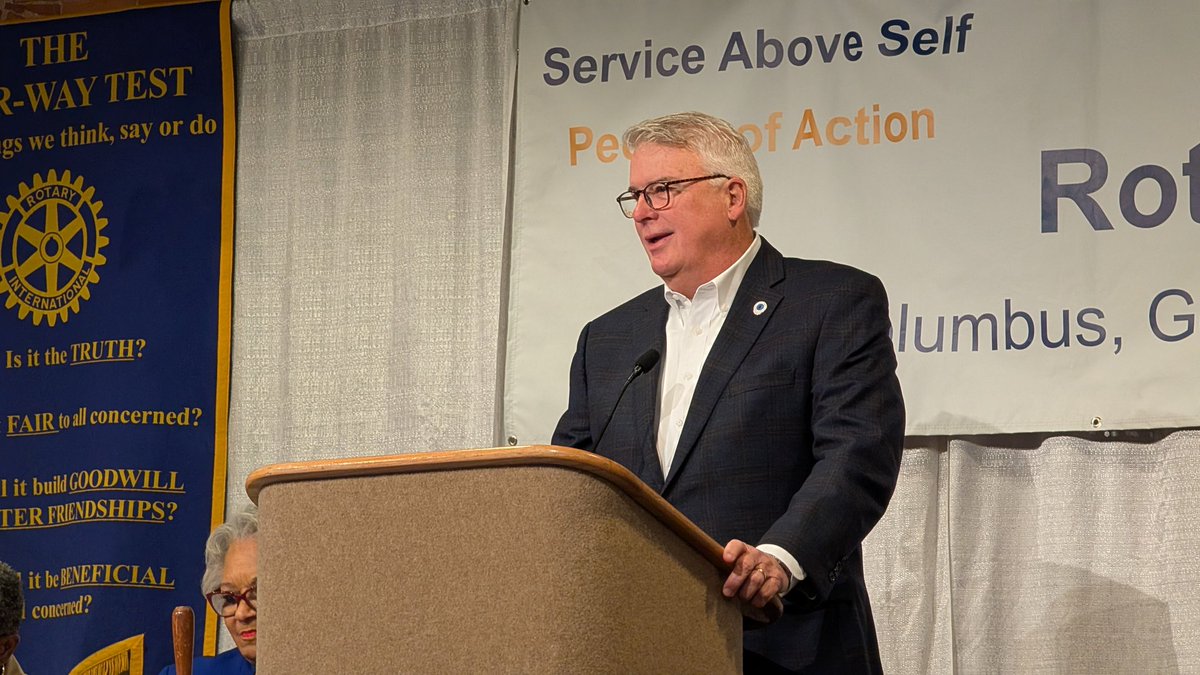 USAS_WW1's tweet image. Player of the Week #Rotary #SmyrnaGa #Atlanta #Georgia: Smyrna Rotary Club is at District Learning Assembly in Columbus, Georgia today with so many great Rotarians, the Mayor, etc.