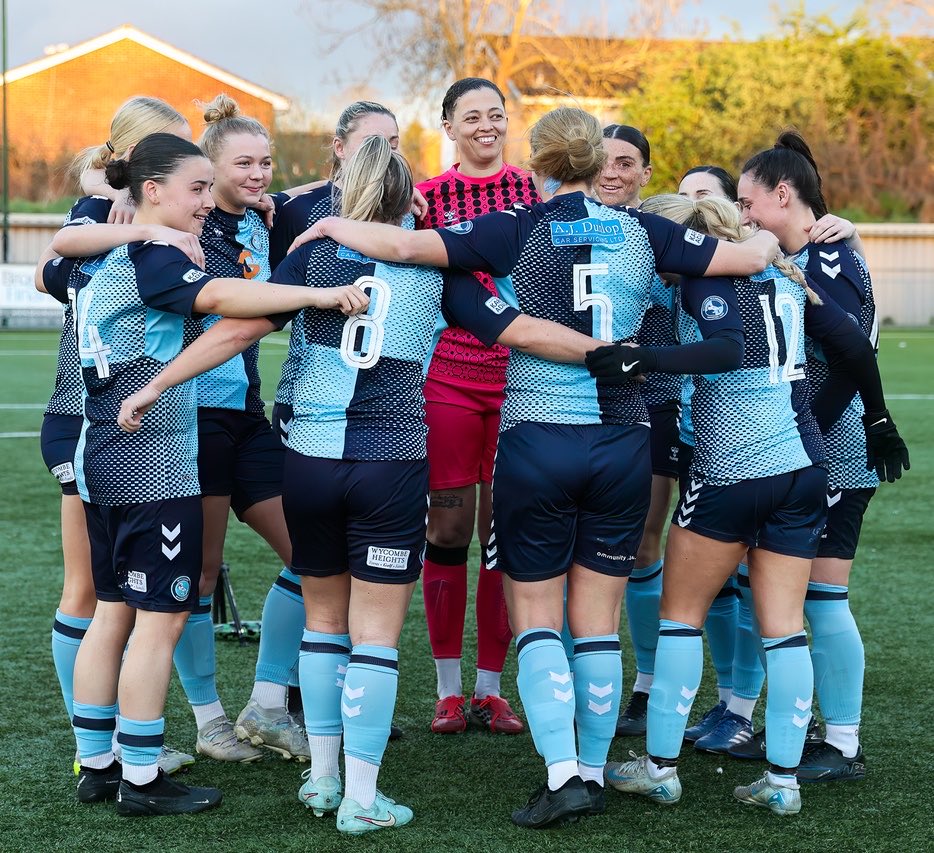 Wycombe Wanderers Women F(C) (𝘞³) tweet media