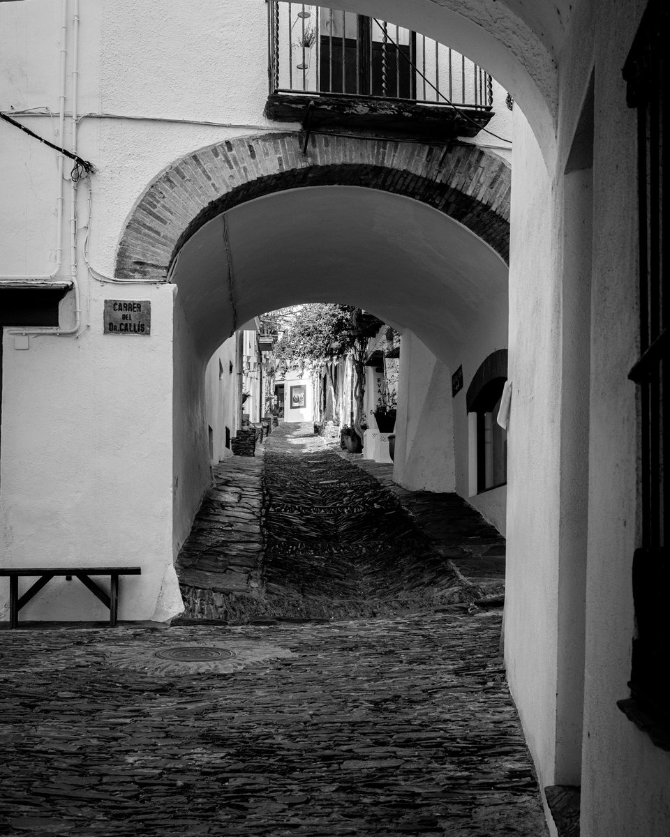 jordi_olot's tweet image. No per mil vegades fotografiat s'ha de deixar de fotografiar.

#cadaqués #costabrava #photography #streetphotography #bnwphotography