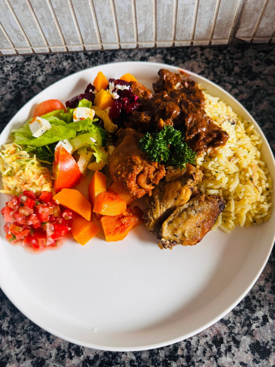 L E R O Y🇿🇦 tweet media