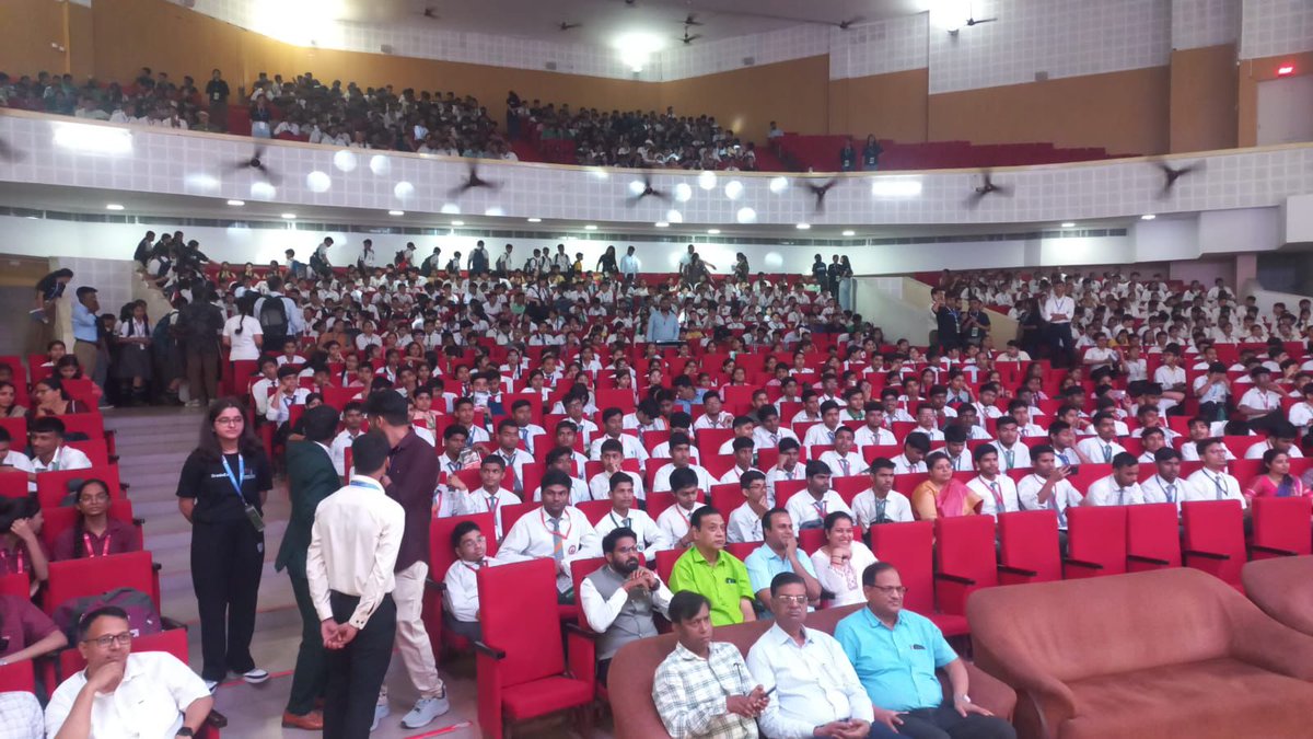 Dean, Faculty of Science tweet media