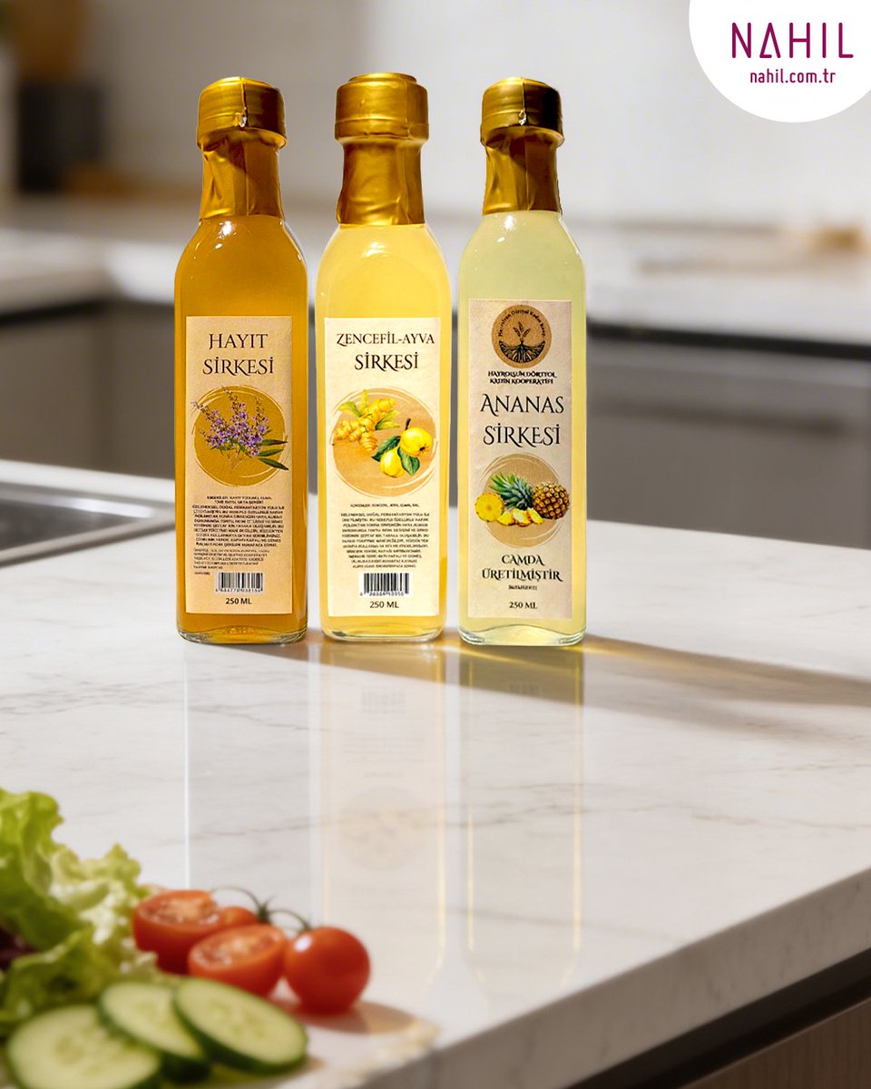 Doğallığı sofranıza taşıyan lezzetler…

Sirke çeşitlerimizle salatalarınıza hafif ve dengeli bir dokunuş ekleyebilirsiniz. 🥗

#Nahıl #NahılDükkan #Sirke #DoğalÜrünler #SağlıklıBeslenme #Mutfak #Lezzet