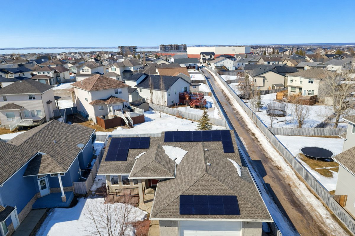 EmpowerEnergyAB's tweet photo. ☀️ Another clean energy upgrade completed in Grande Prairie.

This home is now powered by a 9 kW grid-tied solar system, helping reduce monthly power costs and protect against rising utility rates.

The Grande Prairie CEIP intake reopens April 28, creating another great opportunity for homeowners to install solar with financing that is often cash flow positive from day one.

If you do not love your power bill, we can change that.

Locally owned. Trusted for over 10 years. Over 8 million watts installed.

📍 Serving Alberta
📞 Request your free quote today

#GrandePrairie #SolarPower #AlbertaSolar #CEIP #SolarEnergy #EmpowerEnergy #SaveOnPower #RenewableEnergy