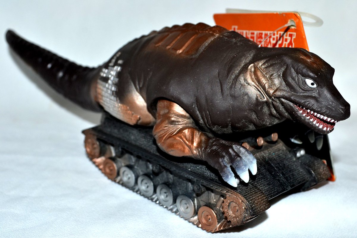 ＣＹＢＥＲ－Ｚ tweet media