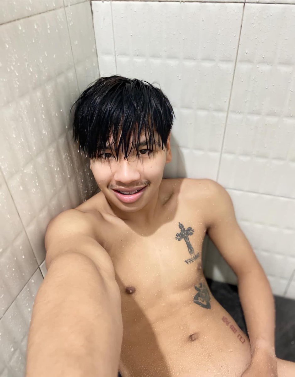 chach4393's tweet photo. อยากเสียวทัก😄 https://t.co/Br9DhK5b9r