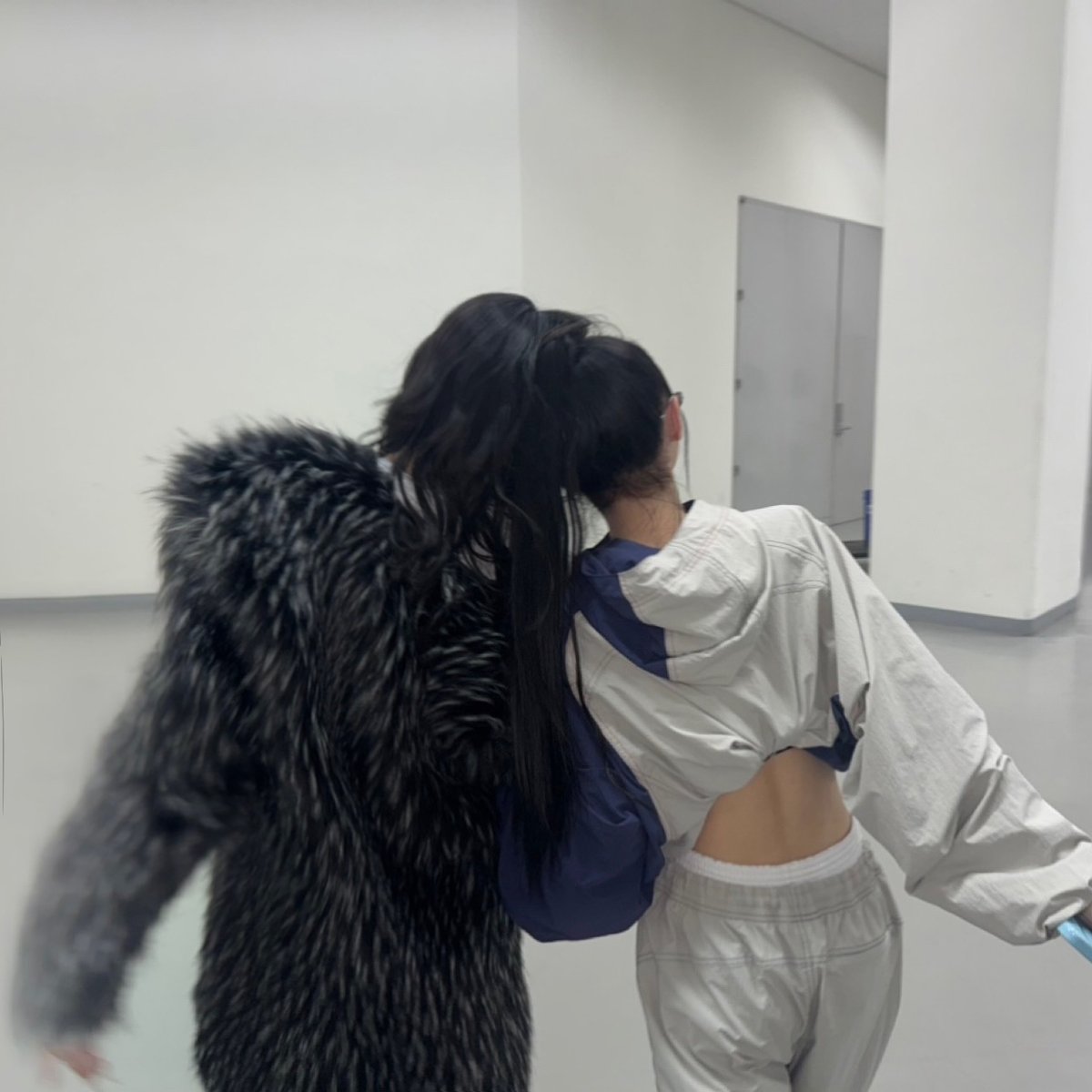 meovvbase's tweet image. Anna's sweet message to Soon

"I’m so happy that we can be together again this year!
Let's keep sharing many more meals together in the future^^
Happy Birthday! 🎂"