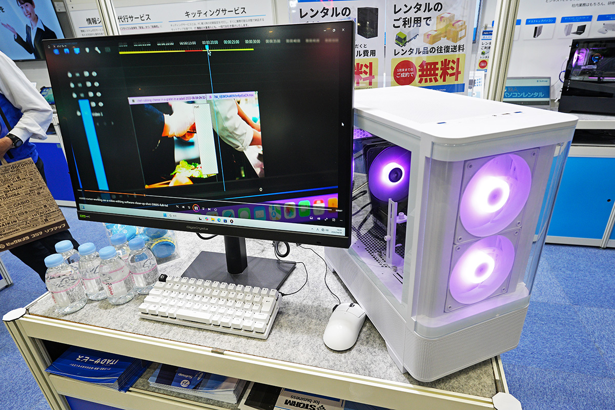 Softmap Japan IT WeekのソフマップブースでゲーミングPCのレンタルサービスが紹介されていました。ゲーミングPCもレンタルの時代に!ゲーム ...