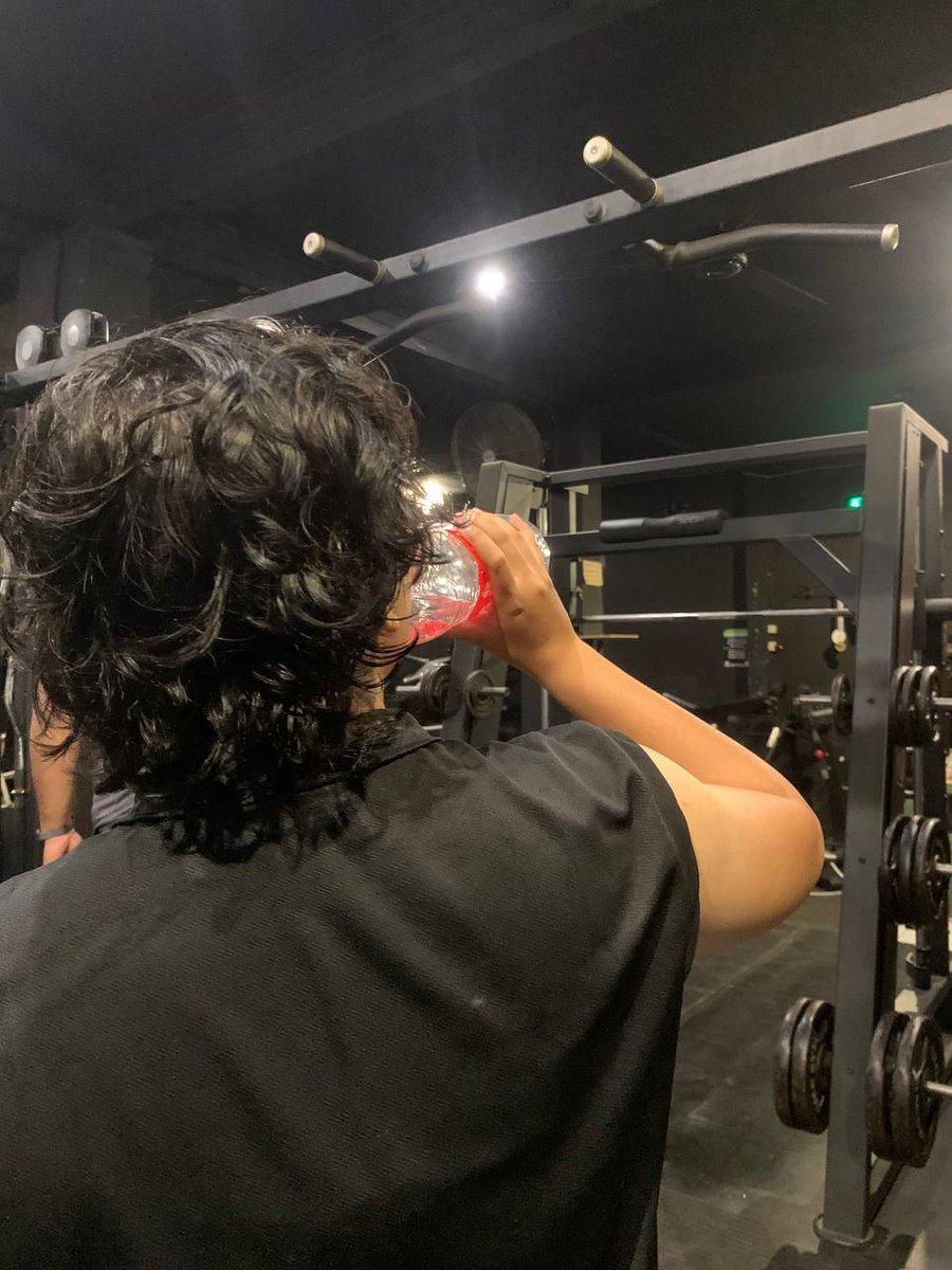 Ambarvoid 🦊 tweet media