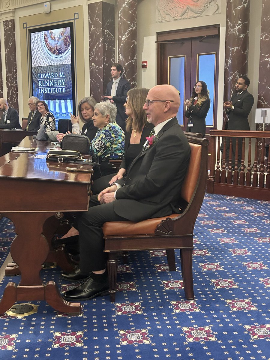 aftamesbury tweet media