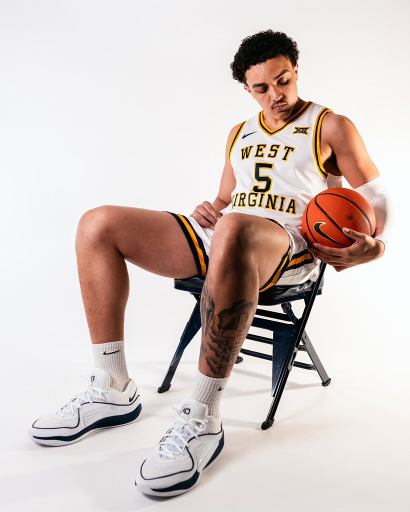 bronchombb's tweet photo. 🏔️

#NextLevelBronchos https://t.co/oRxLaBCSJd