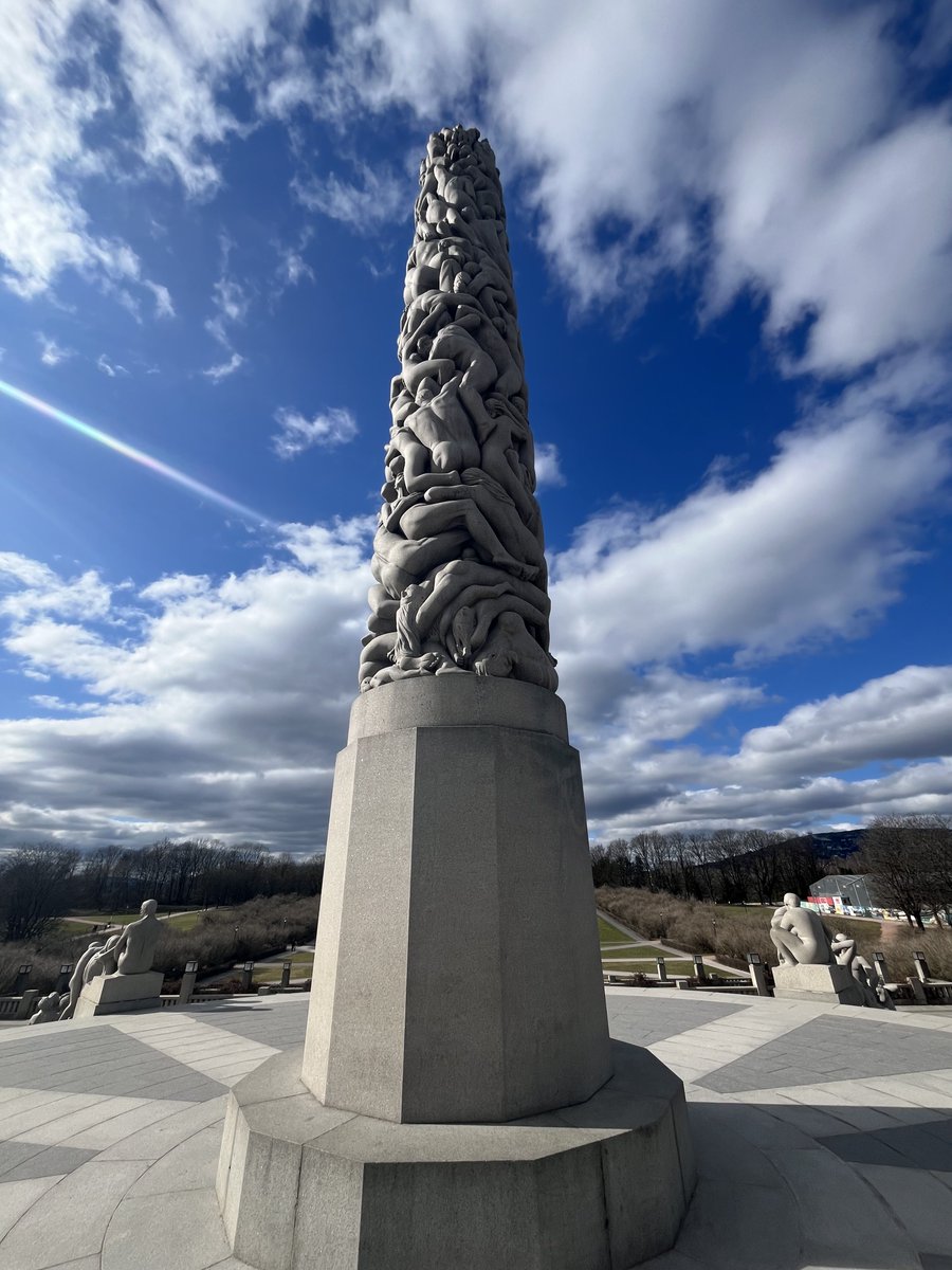 ShahidMAskerN's tweet image. Vigeland Park is not only one of Oslo's most visited attractions it is also one of the most fascinating open air galleries in the entire world.💙🤍
#Norway #Oslo