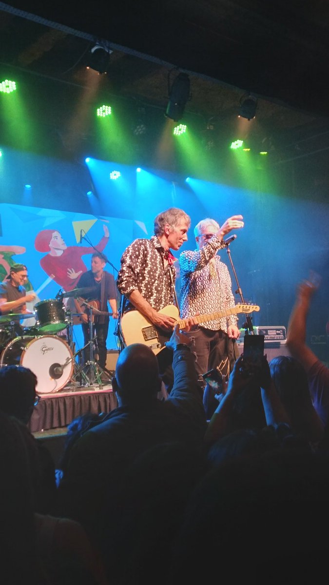 Carolina tweet media