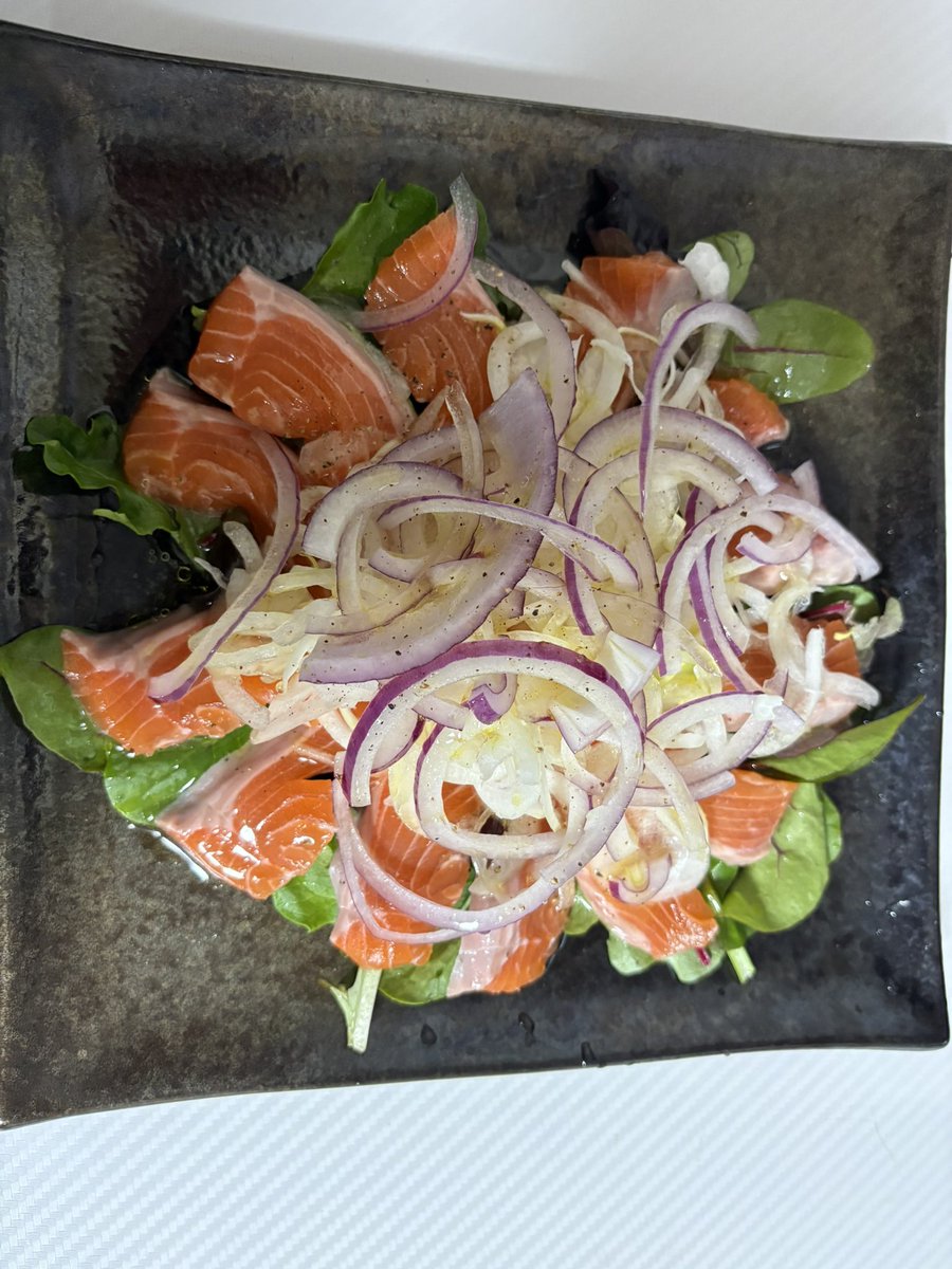 みった tweet media