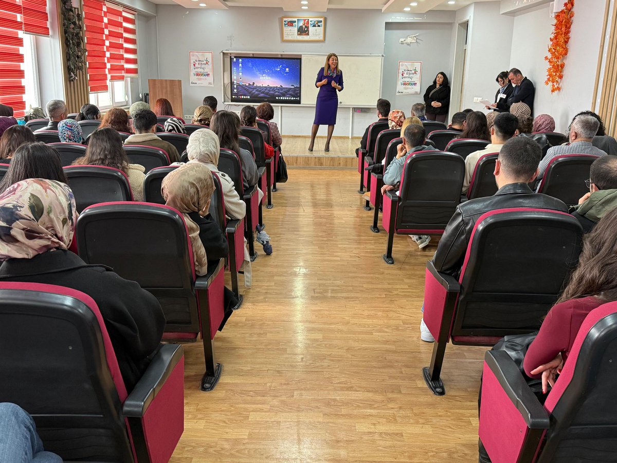 Hakkari İl Milli Eğitim Müdürlüğü tweet media