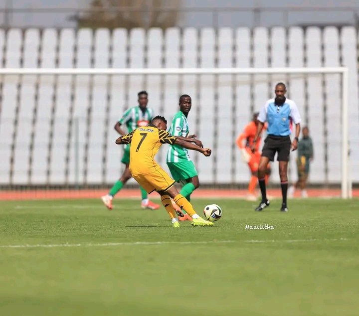 KHAIZAR✌️ tweet media