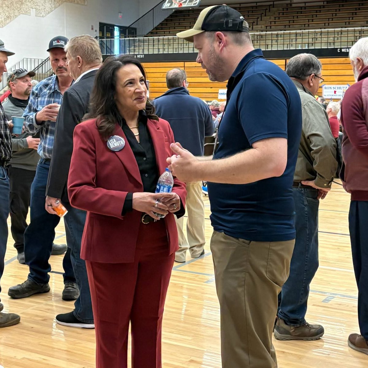 Lisa Demuth tweet media