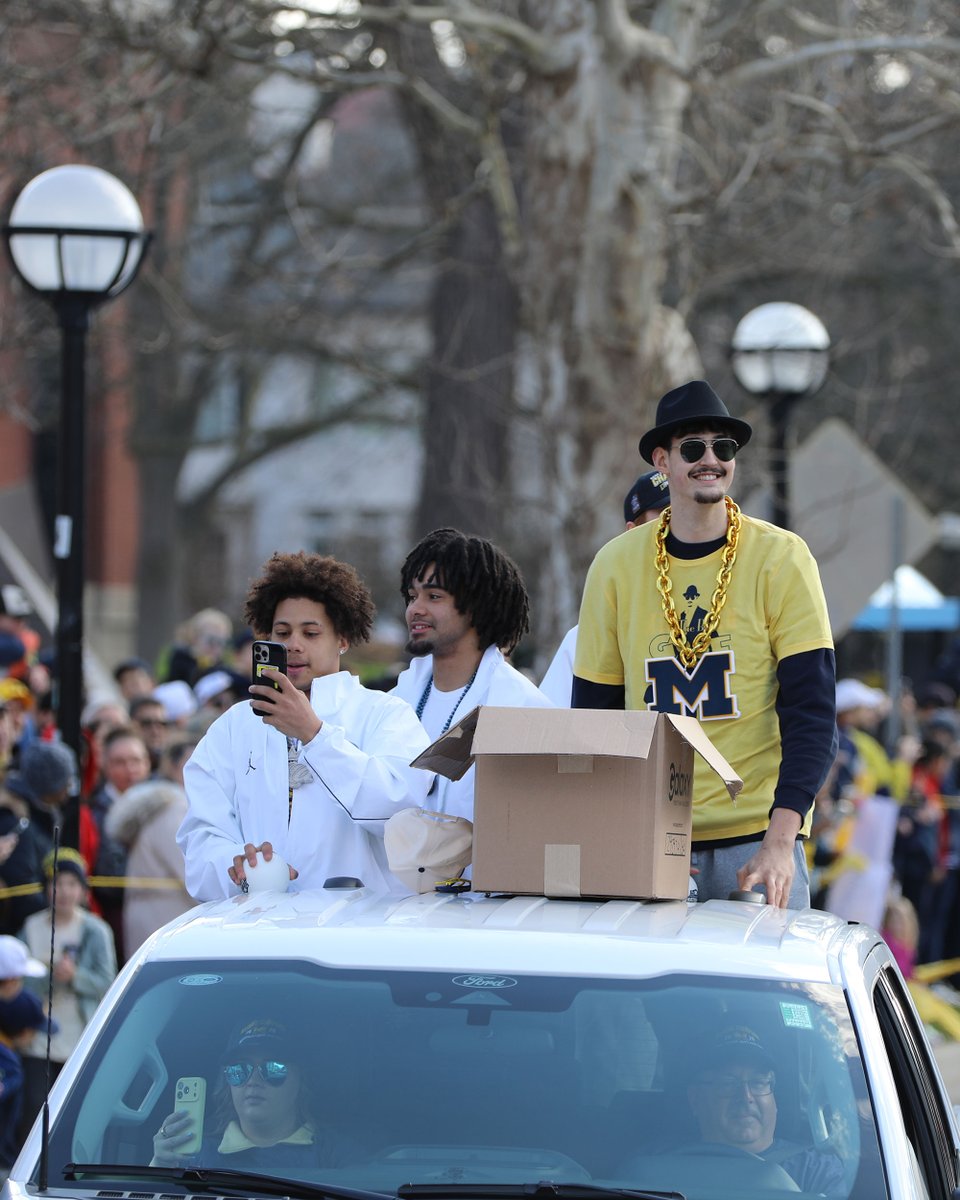 Alumni Association of the University of Michigan tweet media