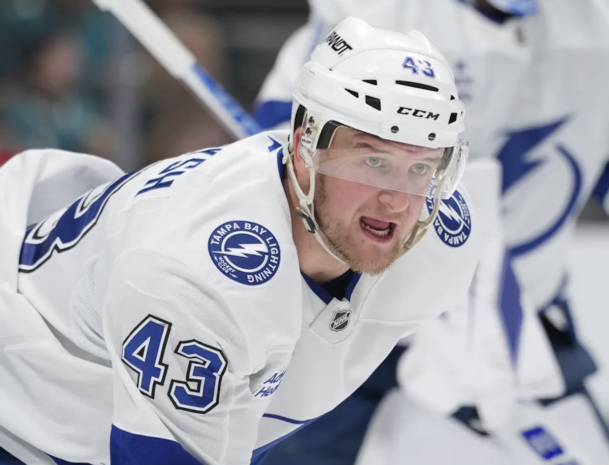 lukefoxjukebox's tweet image. Quick Shifts: Maple Leafs, Panthers must lose | Darren Raddysh a UFA fit in Toronto | Sidney Crosby back where he belongs | Capitals AGM a person of interest for Leafs? | Anze Kopitar's showtime swimming pool + 7 more NHL things... tinyurl.com/ynp9j8xx