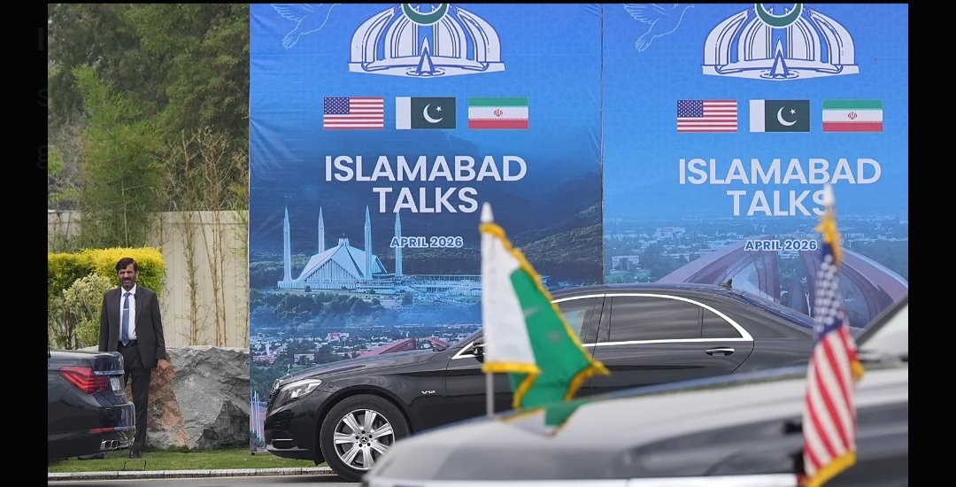 shuklarewa9082's tweet image. #Iran’s #Pezeshkian backs high level delegation in #Islamabad
Staunch guardian of Iran’s interests  whatever the outcome, the government stands firmly with the people
Classic domestic signaling ahead of US Iran face-to-face talks in Pakistan today. Publicly projecting resolve and