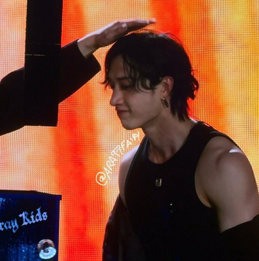 ⛦ shadow tweet media