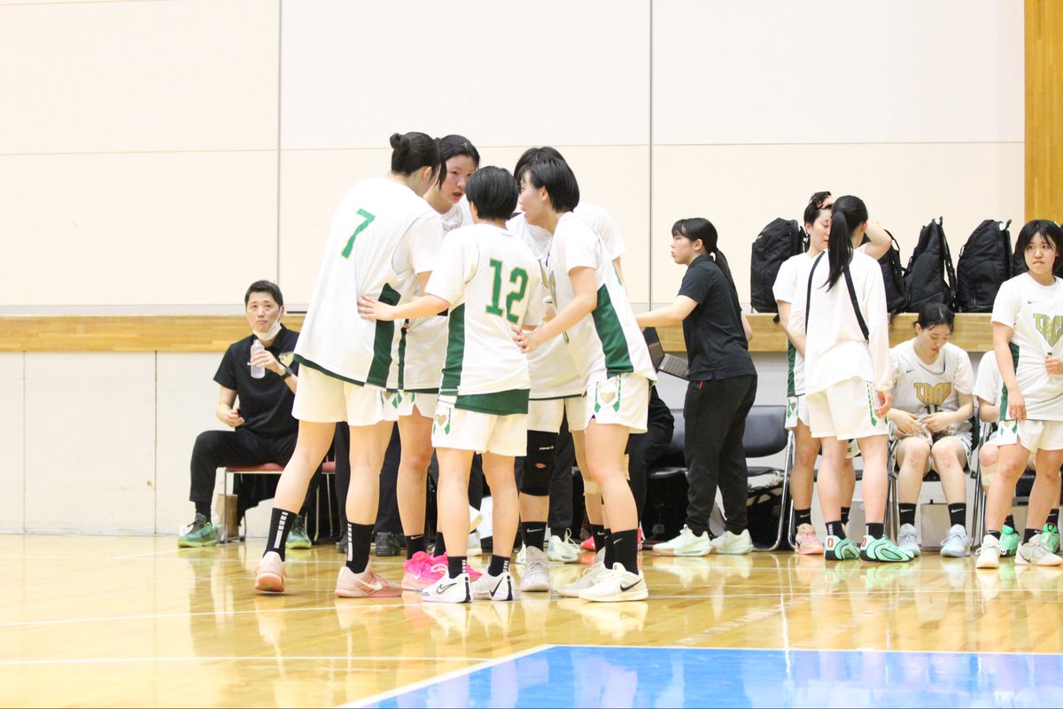 東京医療保健大学女子バスケ部 tweet media