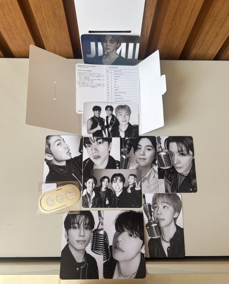 mika VAI VER O BTS 🐈‍⬛ 🪭 tweet media