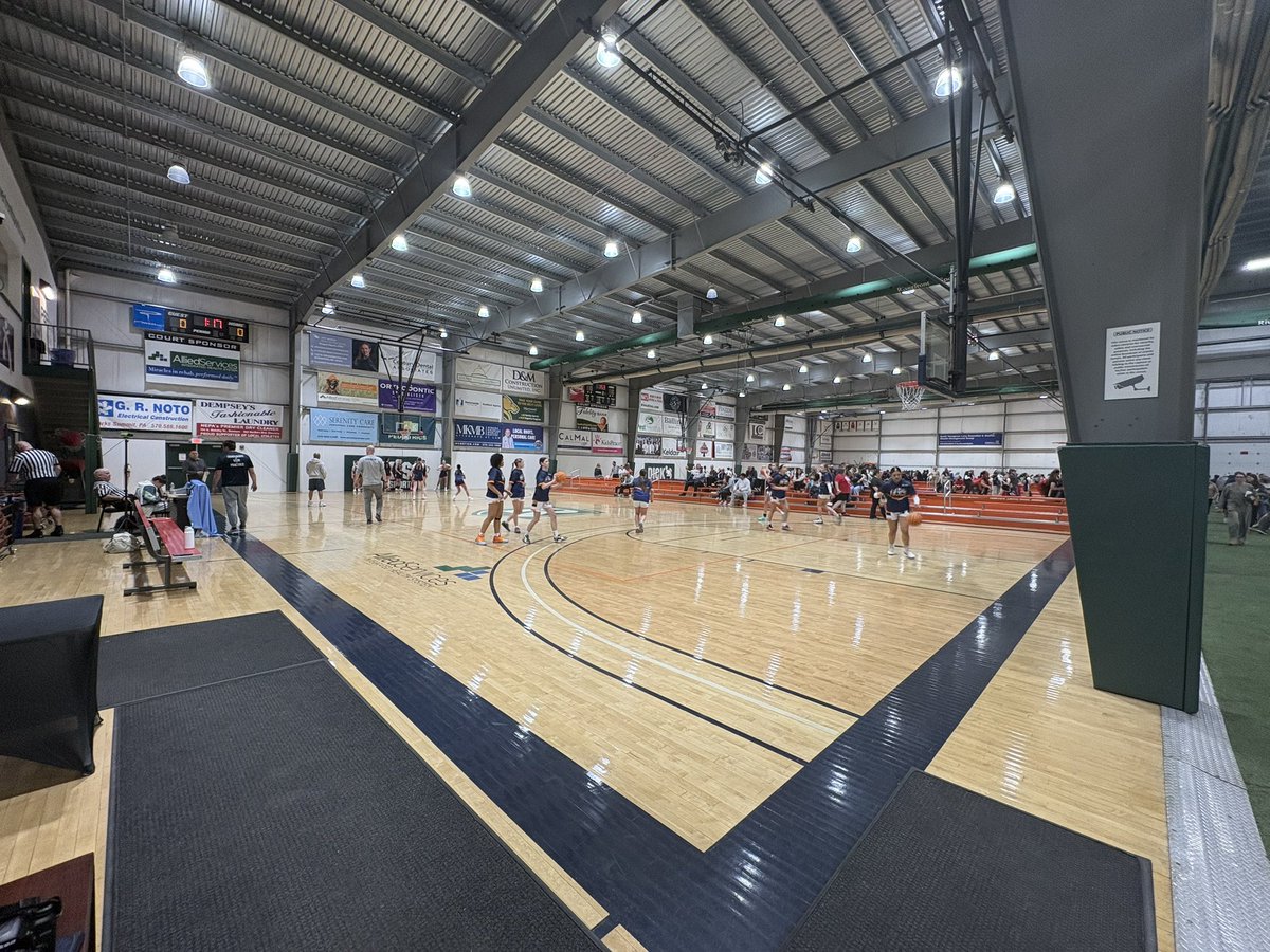 NYSTakeover's tweet image. #TodaysOffice
Riverfront Sports

It’s been a couple months since the feet touched Scranton soil… I had the itch.

Day trip to the 570 as I should be able to knock out pretty much all of this on an extended Saturday. Getting early spring eyes on many of this region’s finest,