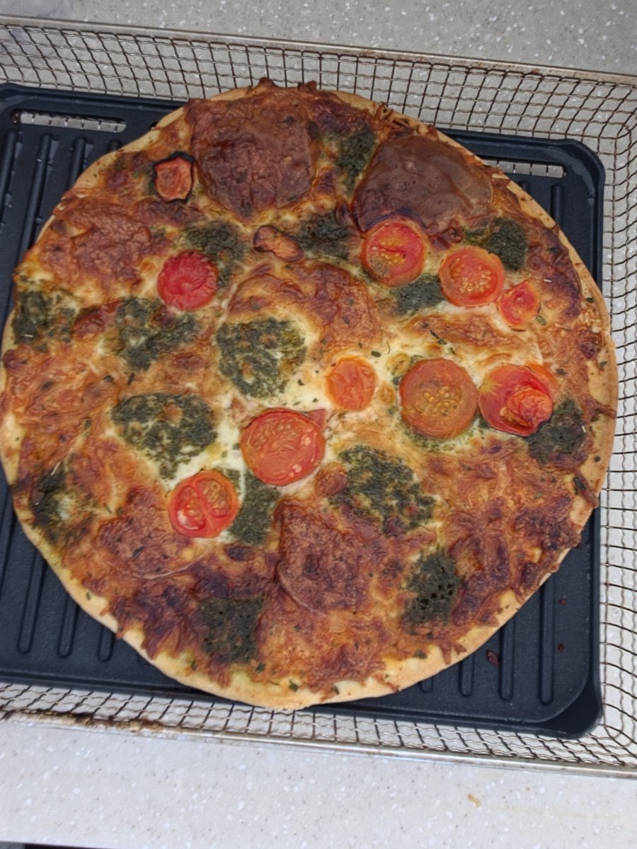 잉옹잉 (이오인) tweet media