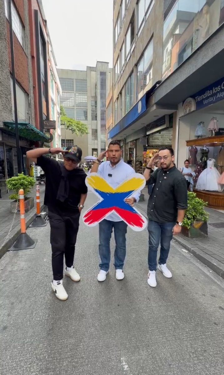 Mónica Saade tweet media