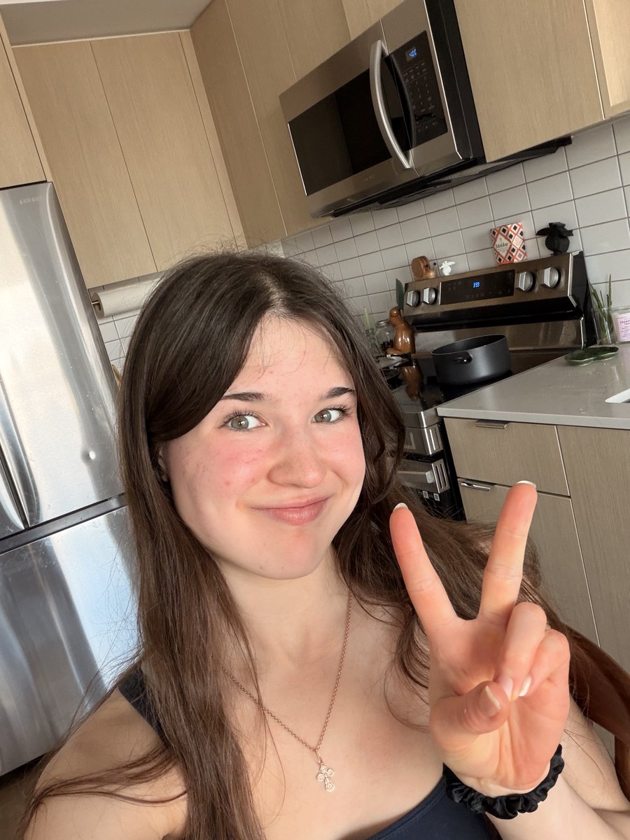 Anna Kulina tweet media