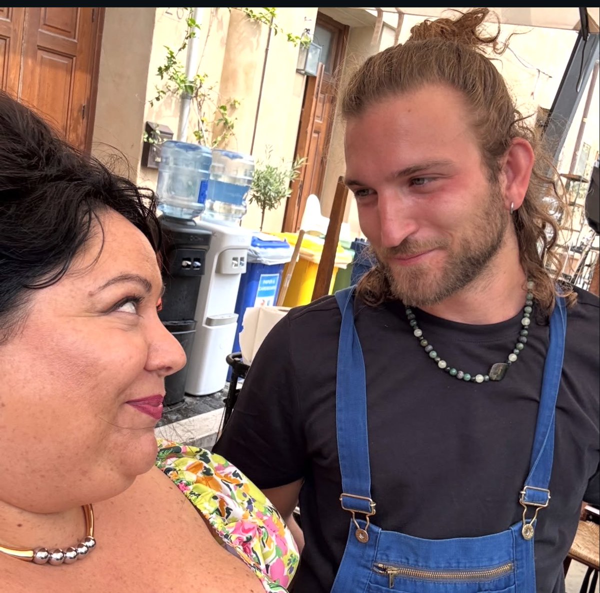 Meila’s in Tuscany ✨🌻 tweet media