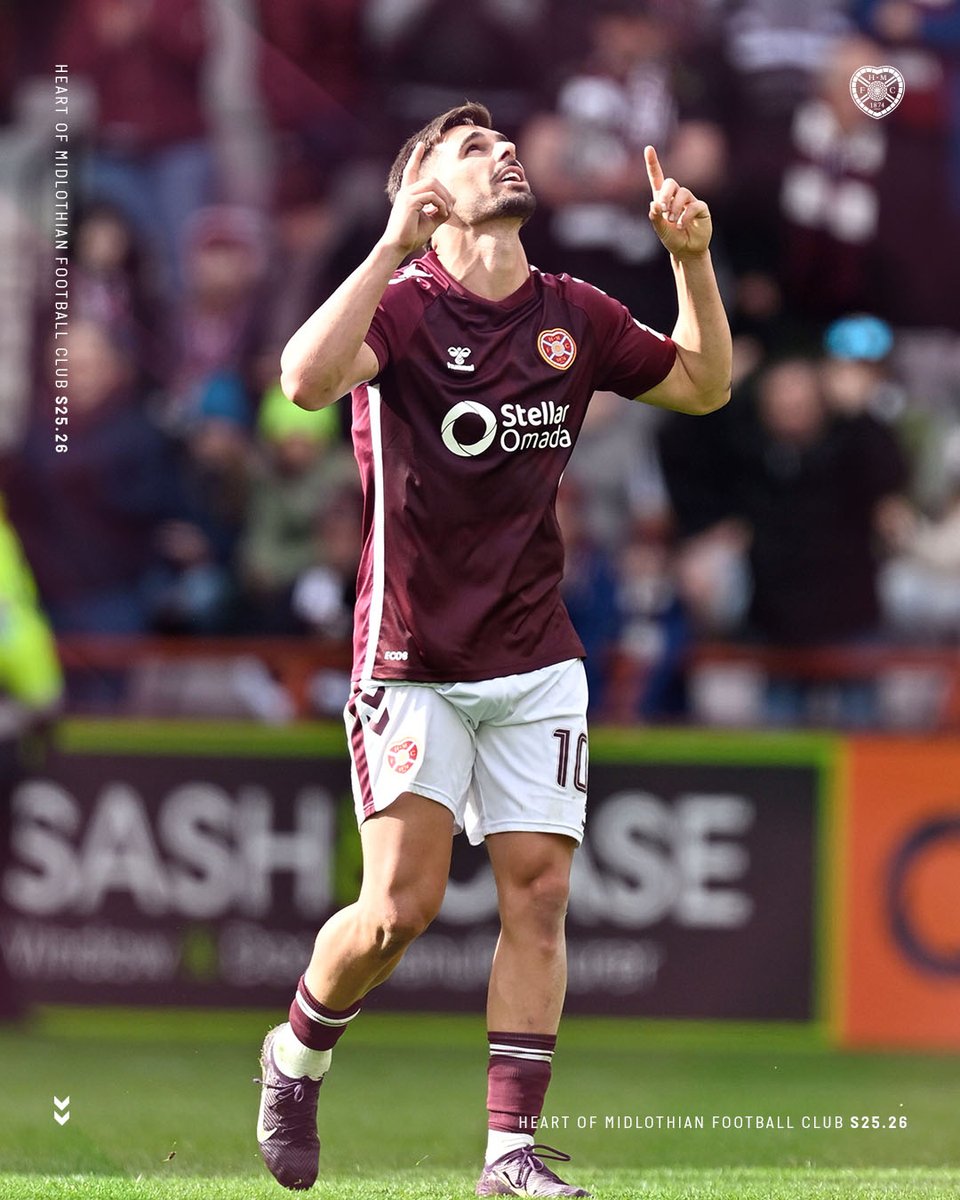 1️⃣7️⃣th goal in maroon for Claudio 👏