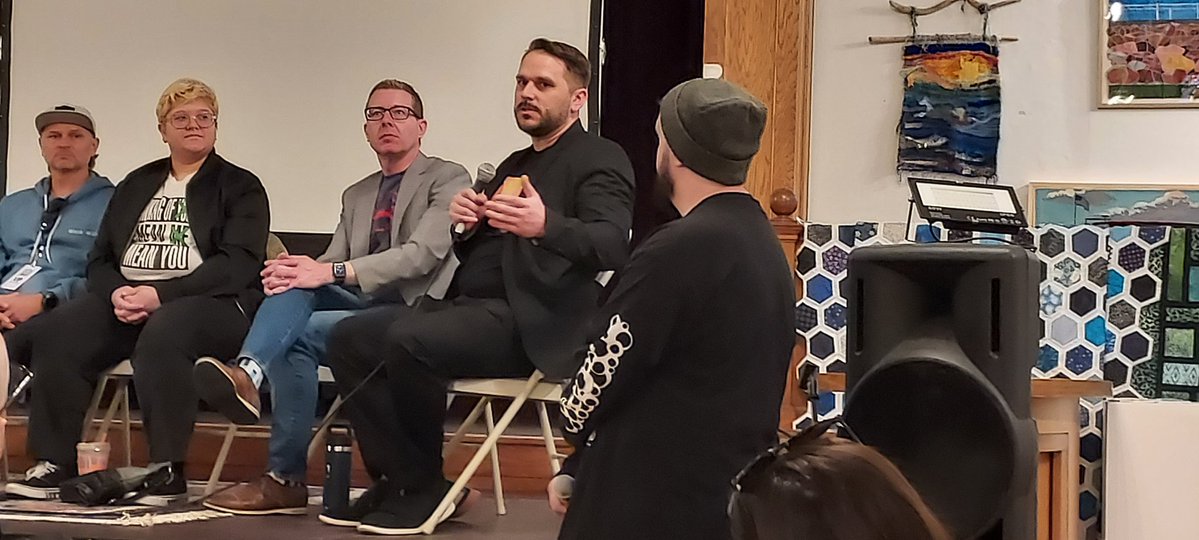 Maureen Boyle tweet media