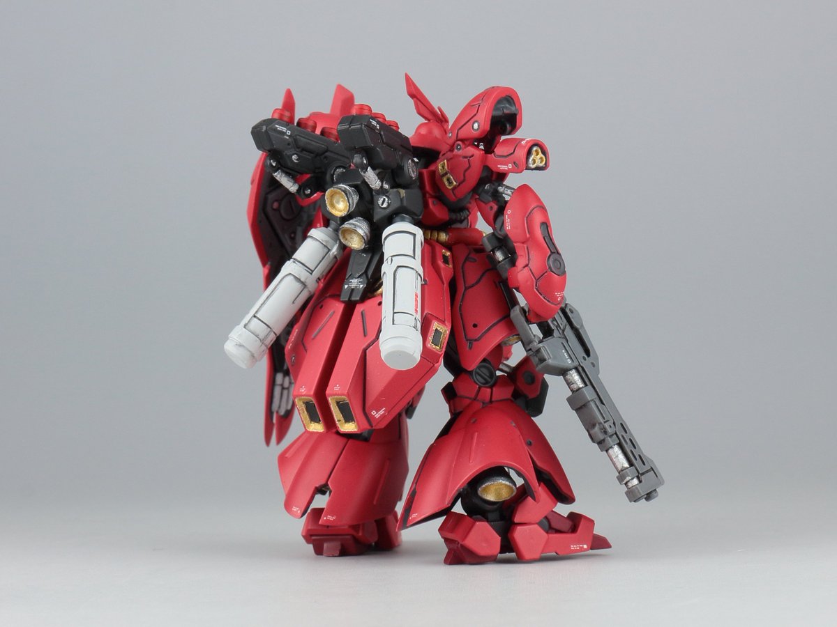 ガンダムアーティファクト6 サザビー完成。 合わせ目消し、甘い