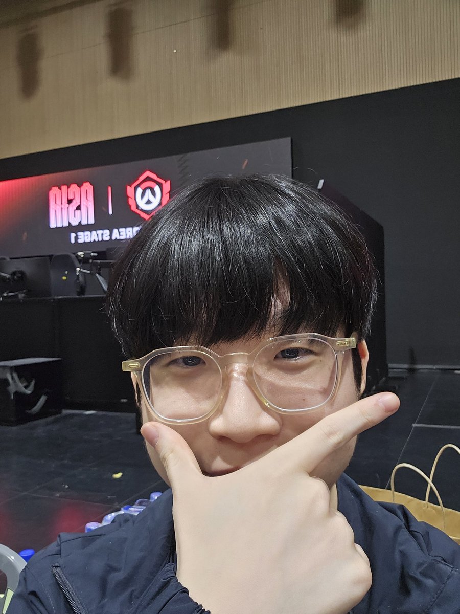 onlyforowt1's tweet image. #Proud #BLISS #Zest
티원 선수들에게 스타성 있는 포즈 셀카를 받았습니다