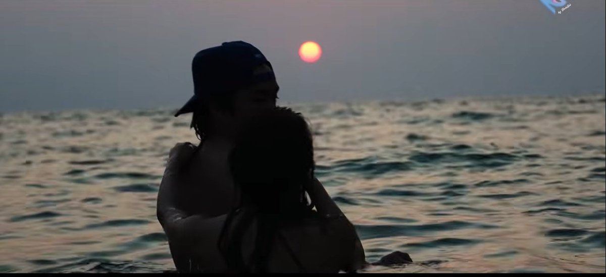 frenchfrAis_'s tweet photo. This has to be one of the most cinematic shots of RabGel. Silhouettes of them holding each other while facing the vast ocean, promising endless possibilities as the sun sets. May the universe be ever so gentle with them. 🌠 https://t.co/q7JcdICkrp