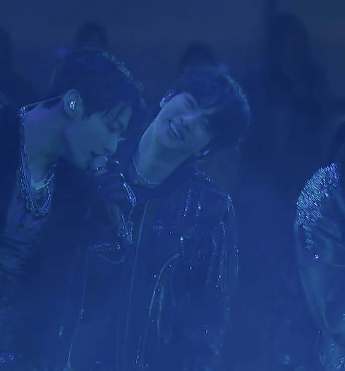 Seokjin smiling in the middle of SWIM performance 😆