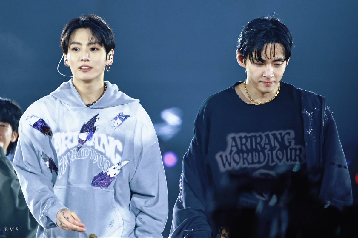 ByMySide∞KookV tweet media