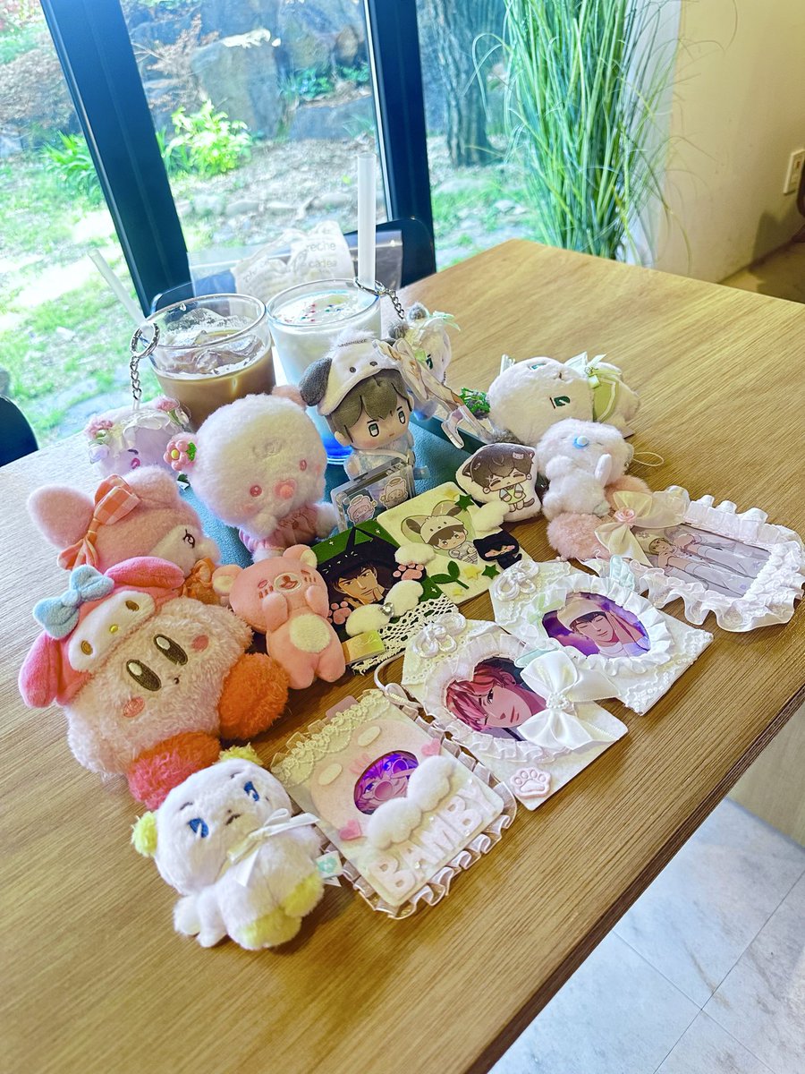 yu_xiaS2's tweet photo. 플놀 재밌었당🩷🖤 https://t.co/1XFiD6ITdJ