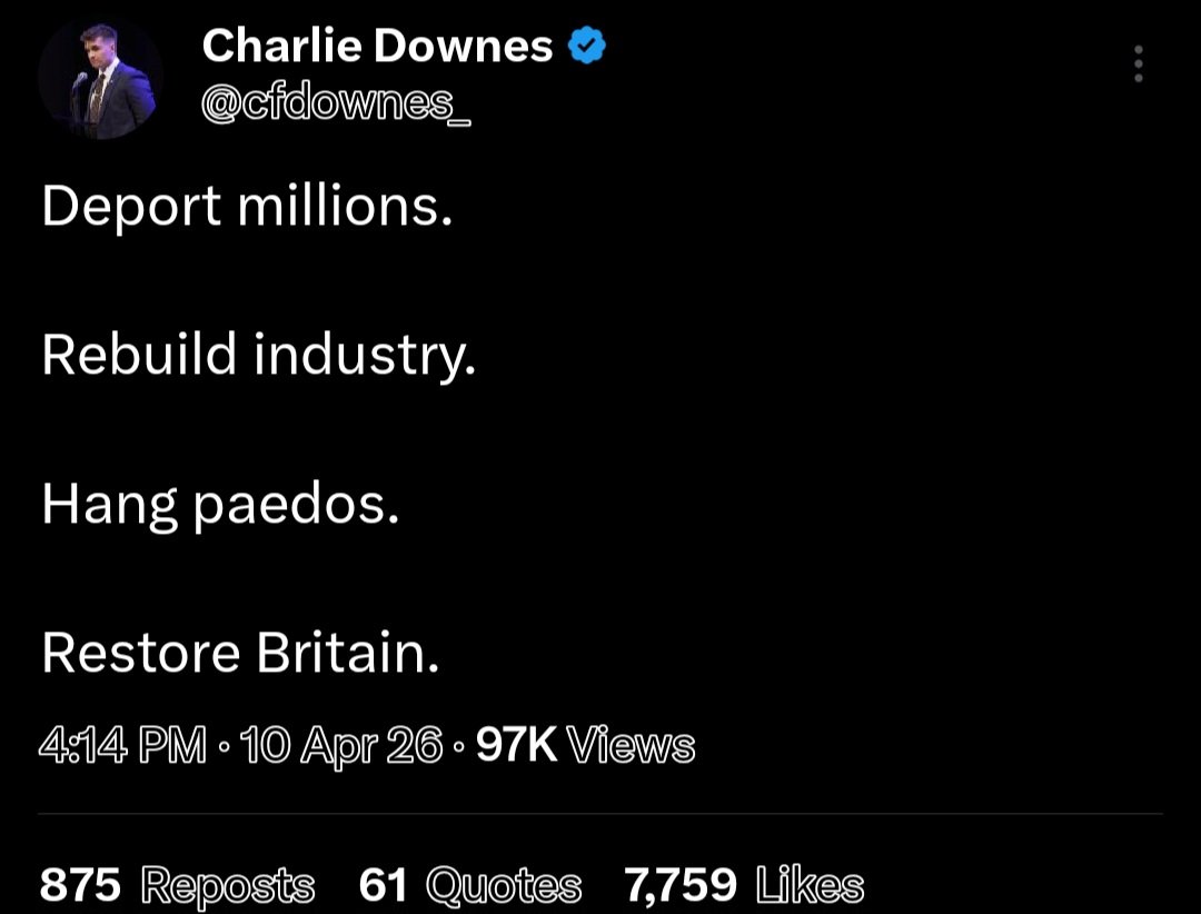 Far-Right-Floozy tweet media