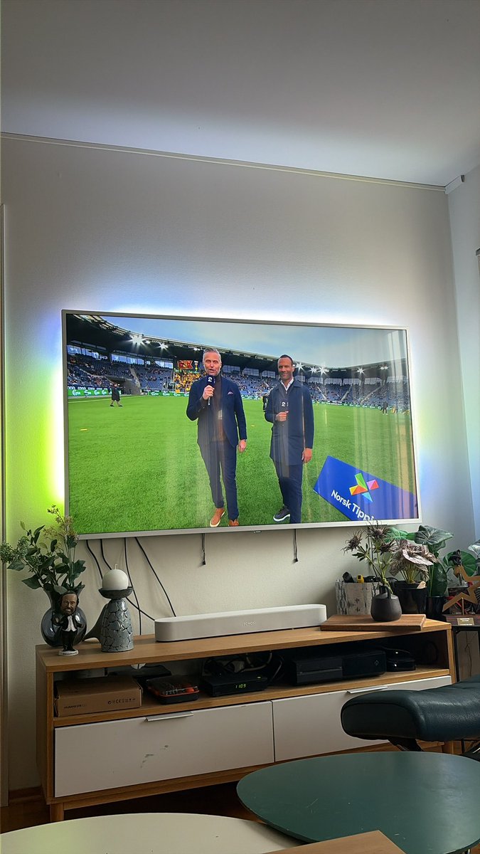 Eirikur Sigurdsson tweet media