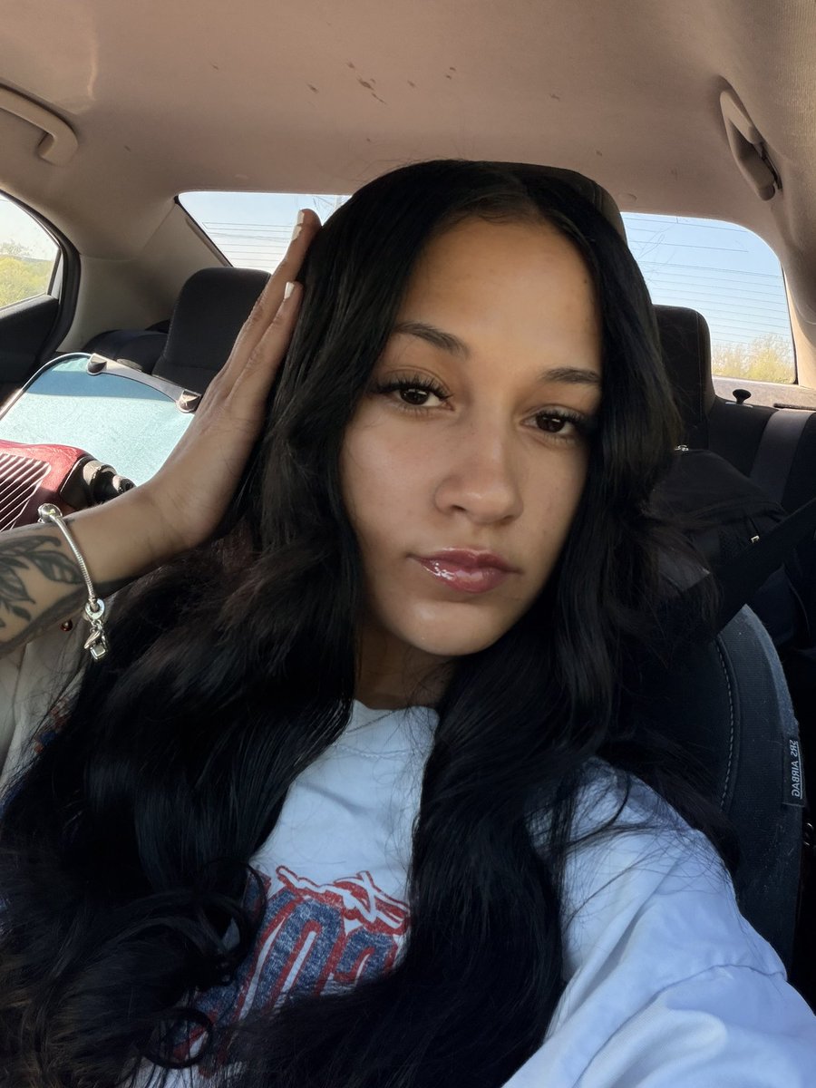 desirée tweet media