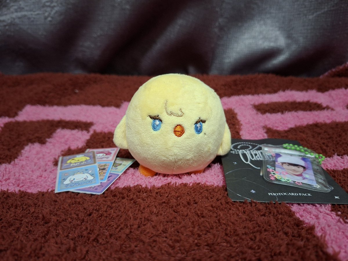 girl_w_noplans's tweet photo. Happy 💌 from @casshyunoa | #cassfeedbacks
Little ppojingie is home^^ it was packed and wrapped up nicely, thankyou for the haminie freebie~ https://t.co/QboKUy66EK